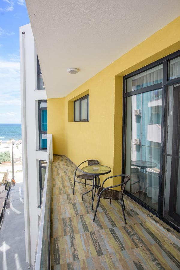 Constantinos Apartment Mamaia Nord Năvodari Exteriér fotografie