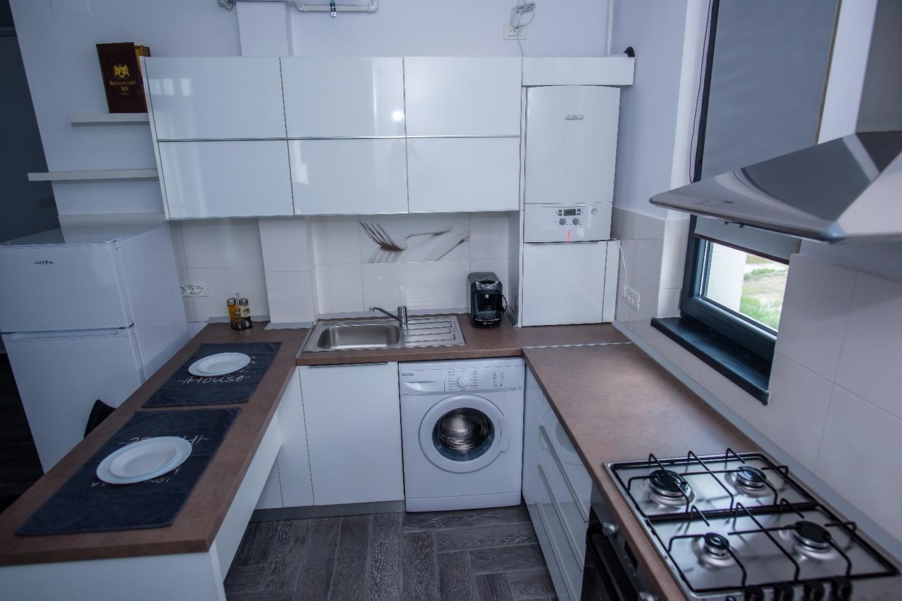 Constantinos Apartment Mamaia Nord Năvodari Exteriér fotografie